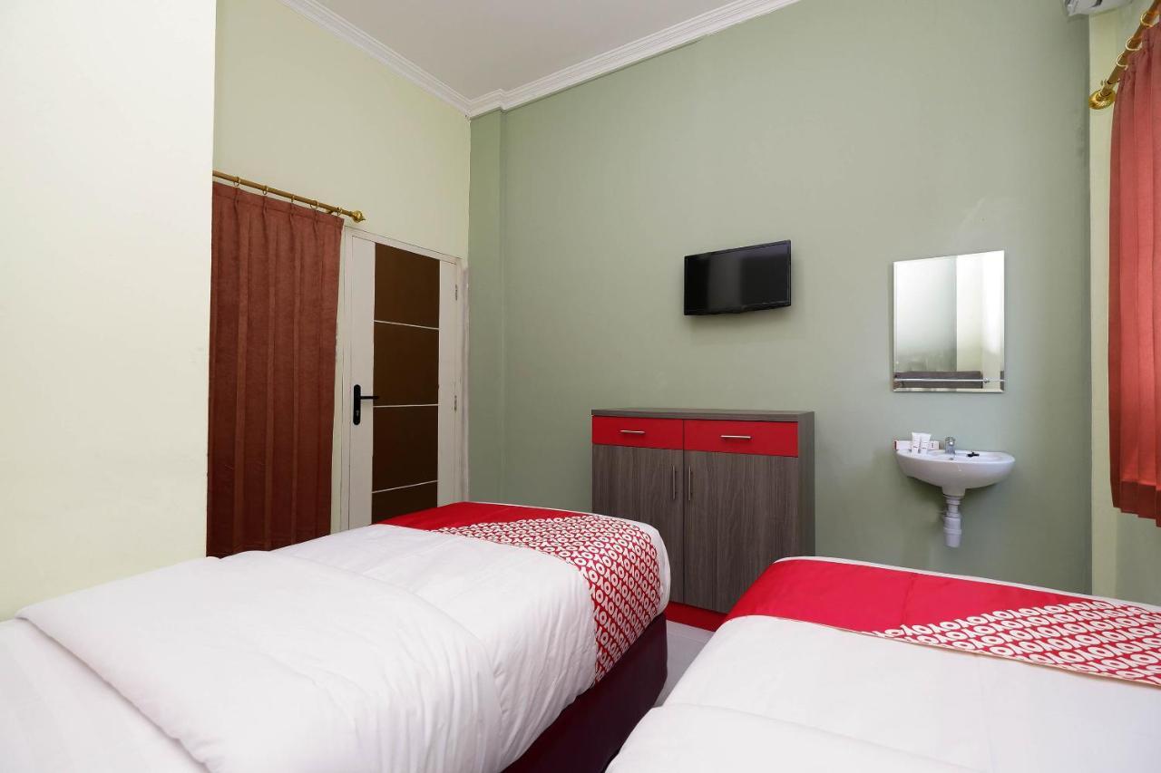 โอโย 1620 ไซอ้อน แฟมิลี เรสซิเดนซ์ Hotel Grobogan ภายนอก รูปภาพ