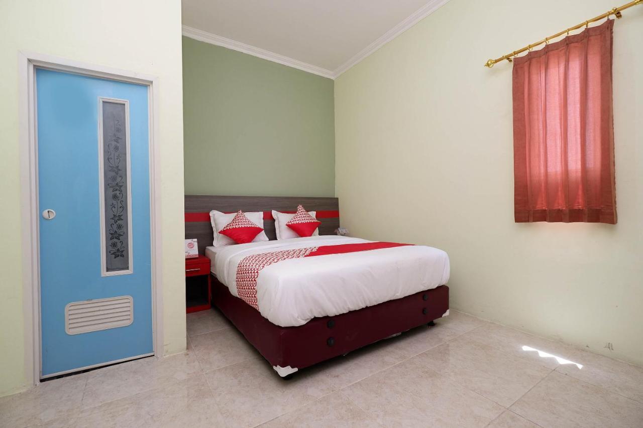 โอโย 1620 ไซอ้อน แฟมิลี เรสซิเดนซ์ Hotel Grobogan ภายนอก รูปภาพ